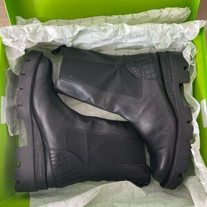 Sam Edelman Genia Chelsea Boot